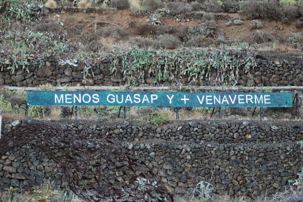 El cartel de la autopista del norte, Km 32