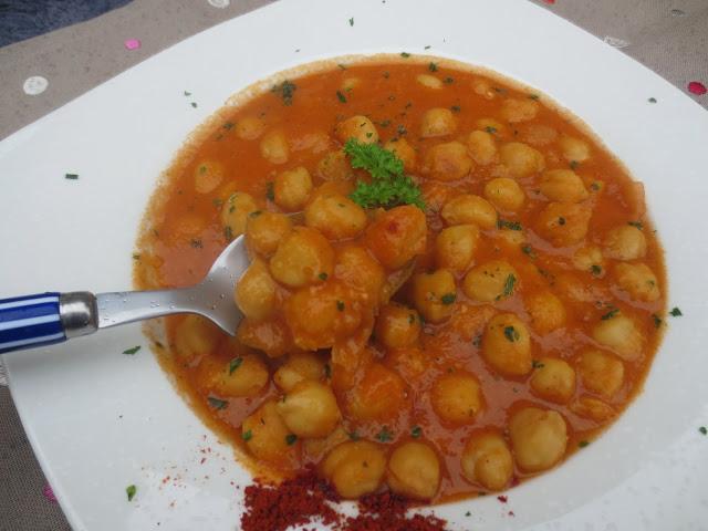 Garbanzos a la catalana olla GM