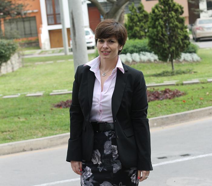 Mis Looks - La falda negra de flores