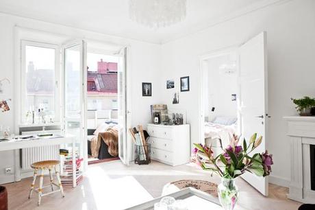 estilo nórdico estilo escandinavo decoración pisos pequeños decoración papel pared decoración mini pisos decoración en blanco decoracion diseño interiores decoración cocinas blancas pequeñas blog decoración nórdica 