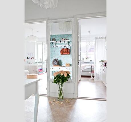 estilo nórdico estilo escandinavo decoración pisos pequeños decoración papel pared decoración mini pisos decoración en blanco decoracion diseño interiores decoración cocinas blancas pequeñas blog decoración nórdica 