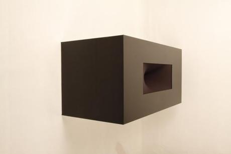 Oriol Aribau, experimentos con el espacio y la materia. 032