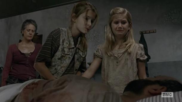 The walking dead temporada 4 capitulo episodio 1 2 3 4 5, infected the walking dead, quien muere en la temporada 4 de the walking dead, sneak peek the walking dead, traidor the walking dead, virus the walking dead, carol the walking dead, niñas carol the 