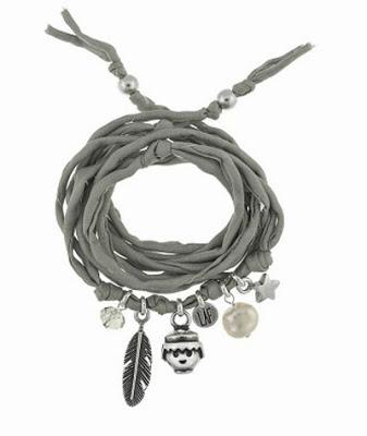 LAF crea joyas inspiradas en los míticos Playmobil