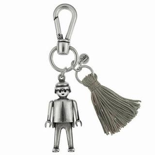 LAF crea joyas inspiradas en los míticos Playmobil