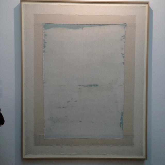 Patricia Dauder Untitled, 2012 Algodón desteñido con lejía y cosido 196,3 x 158,4 cm