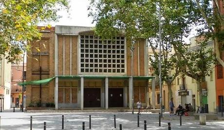 POBLENOU, IGLESIA DE SANT BERNAT CALBÓ, BARCELONA...DEDICADO A  JOSEP ESTRUEL, UN PETÓ...24-10-2013...