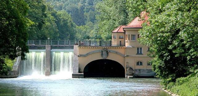 La energía hidroeléctrica es una fuente renovable en la estrategia verde de Múnich