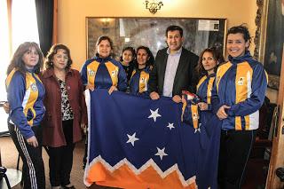 ALCALDE BOCAZZI DESPIDIÓ A SELECCIÓN FEMENINA DE BÁSQUETBOL SENIOR QUIENES ASISTEN A TORNEO NACIONAL