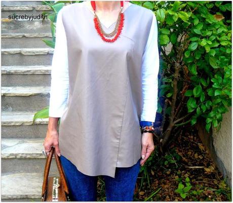 A POINT OF RED A POINT OF RED