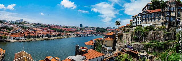 Paseo por el área antigua de Oporto