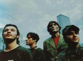 Manic Street Preachers - She is suffering (1994)