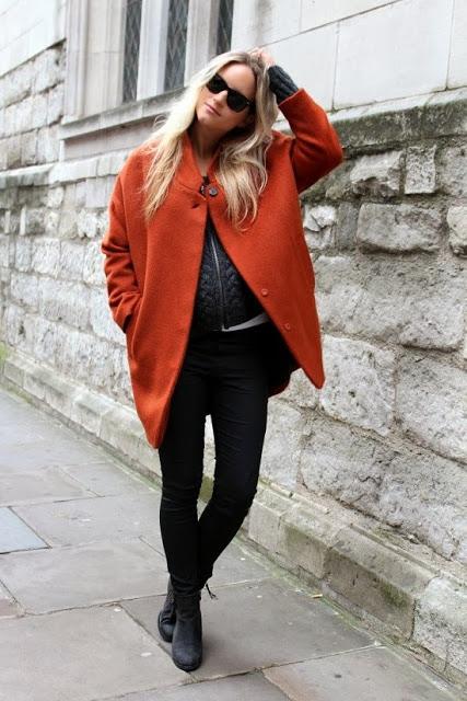 STREET STYLE INSPIRATION; MATERNITY LOOKS.-