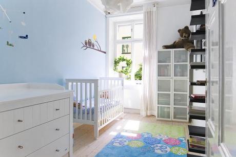 sillas 7 jacobsen lampara kartell estilo nórdico escandinavo diseño interiores diáfano abierto decoración planta abierta diáfna decoración nórdica decoración muebles de diseño decoración ikea cocinas blancas abiertas modernas blog decoración diseño interiores nórdico 