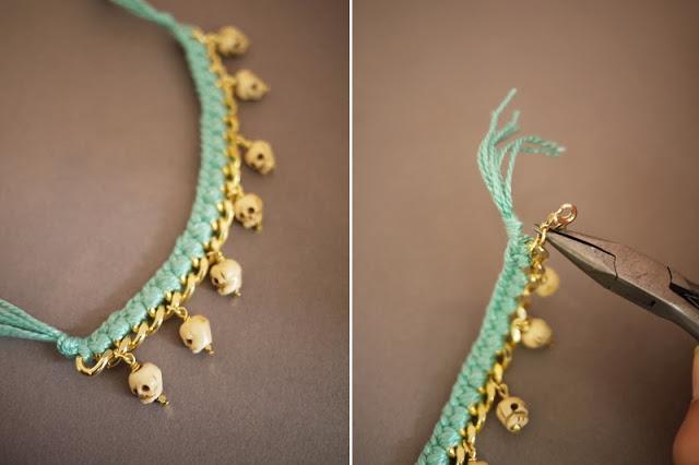DIY....PULSERA CON CALAVERAS