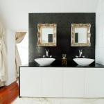 Deco: Megan Hess House bathroom
