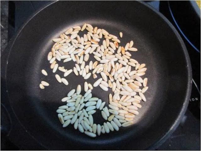 ENSALADA CON NARANJA Y PIÑONES