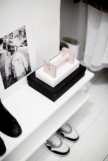 Ese nosequé de la decoración nórdica muebles de diseño nórdico de cortes finos y madera pulida muebles de diseño nórdico minimalismo nórdico estilo nórdico escandinavo moderno estilo moderno escandinavo diseño decoración de interiores nórdicos escandinavos decoración nórdica blog decoración nórdica