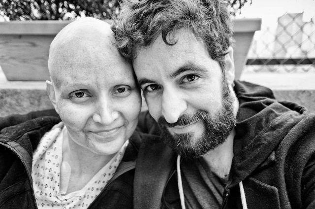La lucha de un fotógrafo y su mujer contra el cáncer