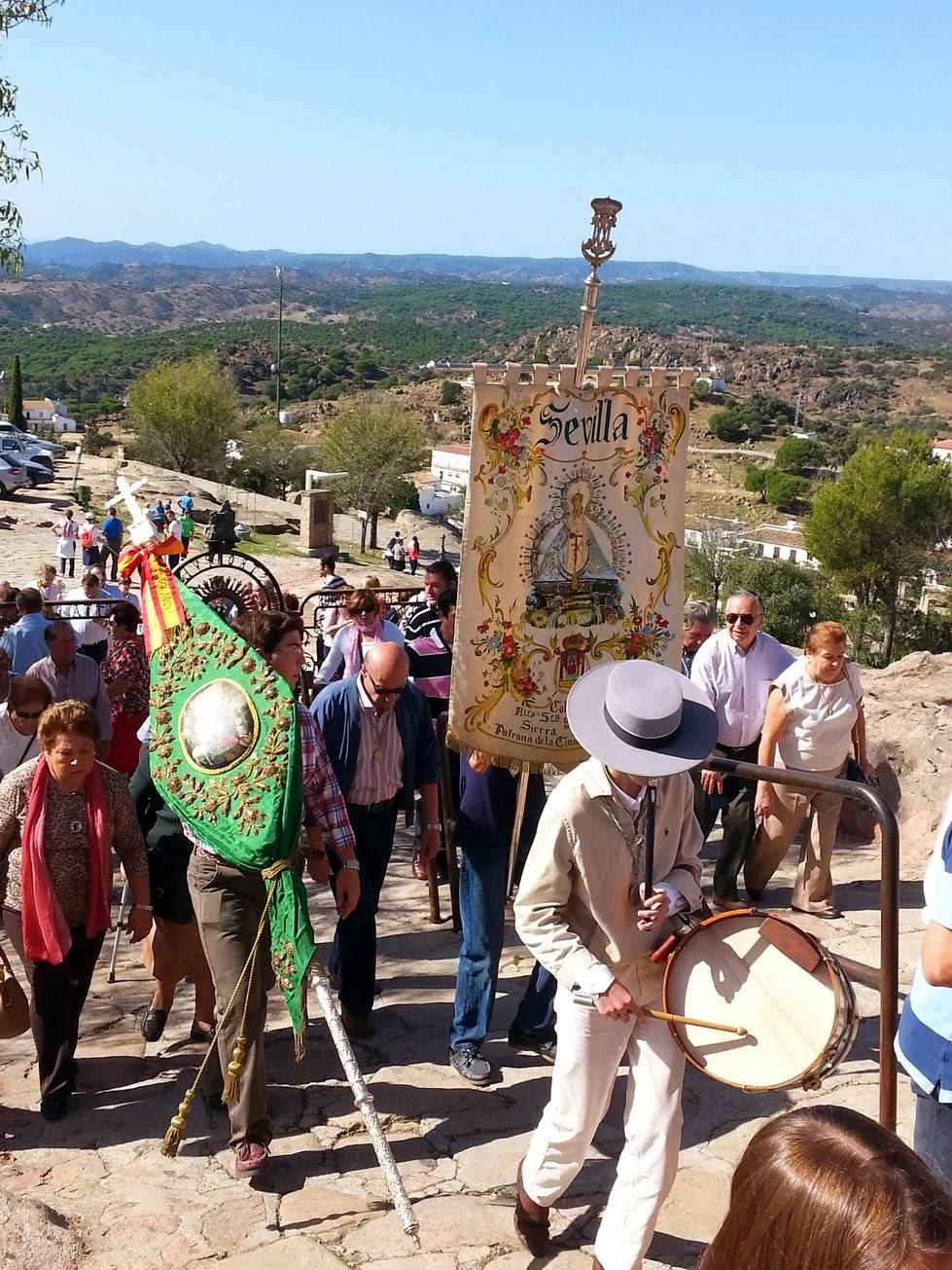 Fotografías de la peregrinación al Santuario de la Virgen de la Cabeza