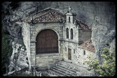Monumento Natural Ojo Guareña