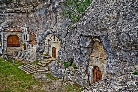 Santuario De San Bernabé (Ojo Guareña)
