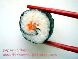 sushi_palillos