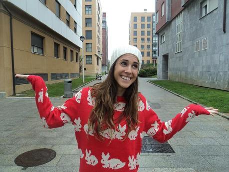 Rabbits sweater pepa loves sweater