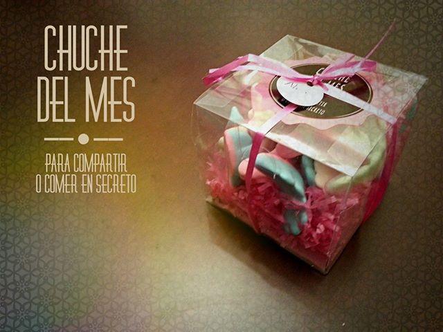 Foto: Los chicos de Marketing en Acción me acaban de enamorar. Me envían mi primera #chuchedelmes llena de dentaduras para celebrar Halloween ^^ ¡Gracias!