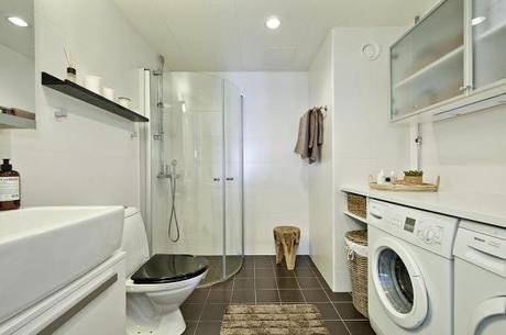 planta de piso alrededor del baño Lavandería y cuarto de baño decoración lavadora en el cuarto de baño decoración laundry room en cuarto de baño interiores nórdicos escandinavos decoración diseño de interiores blog diseño de interiores y decoración blog decoración nórdica baño nórdico con zona de lavadora 