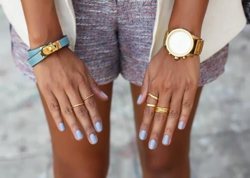 MI ÚLTIMA ´NECESIDAD´; COMO ANILLO AL MEDIO, MIDI RINGS.-