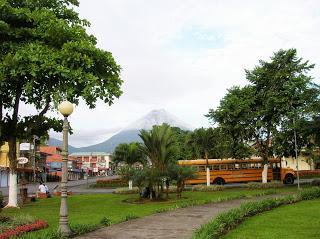 Volcán Arenal, La Fortuna, Costa Rica, vuelta al mundo, round the world, La vuelta al mundo de Asun y Ricardo, mundoporlibre.com