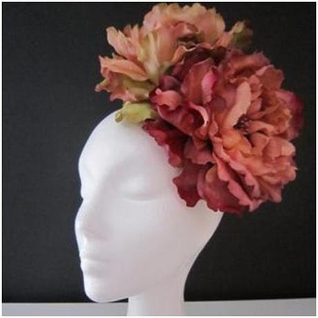 TOP TEN HEAD DRESS UNDER 100€ - Top 10 Tocados por MENOS DE 100€ Vol. II photo coquett_tocados_menos100euros_estanochesoyunaprincesa_01_zps23d3e42a.jpg