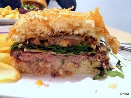 THE BURGER LAB: El laboratorio de las carnes exóticas. THE BURGER LAB: El laboratorio de las carnes exóticas.