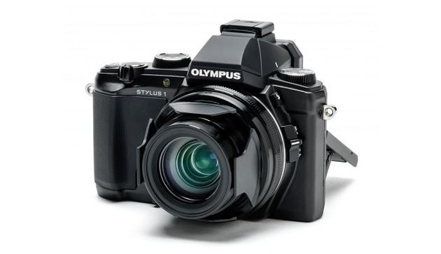 Nueva Olumpus STYLUS 1, una cámara compacta estilo D-SLR