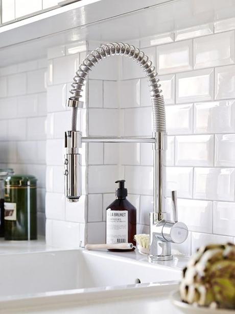 suelos de madera roble decoración diseño Suelos de madera de roble y despensa decoración estilo nórdico detalles decorativos especiales despensa decoración decoración estilo nórdico decoración escandinava cocinas despensa decoración diseño interiores nórdicos blog decoración nórdica 