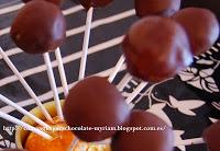 CAKE POPS FANTASMAS