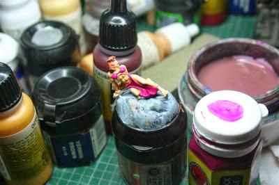 Primeras luces del ropaje de la esclava