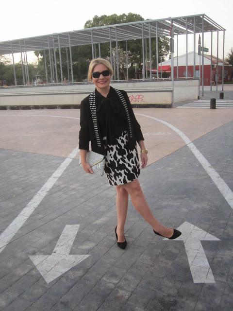 LOOK268-1.11.20137:30'' PRINT WHITE & BLACK''¡¡Hola a...