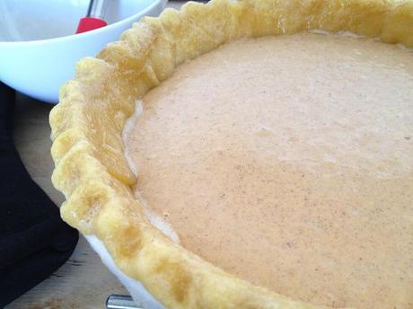 Tarta de calabaza (Pumpkin Pie) tartas pies americanos tarta de calabaza halloween recetas rápidas de tartas recetas postres y dulces americanos halloween recetas fáciles de postres con verduras y frutas recetas delikatissen recetas de un día para otro de tartas Recetas Americanas receta Tarta de calabaza (Pumpkin Pie)