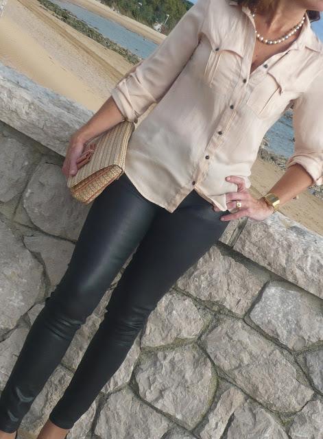 MIS LOOKS - ROSA Y NEGRO