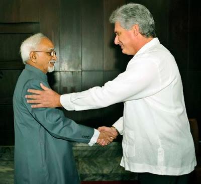 Fidel Castro recibió al vicepresidente de la India