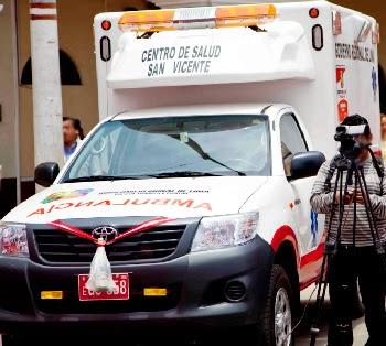 CENTRO MEDICO DE SAN VICENTE DE CAÑETE YA CUENTA CON MODERNA AMBULANCIA…