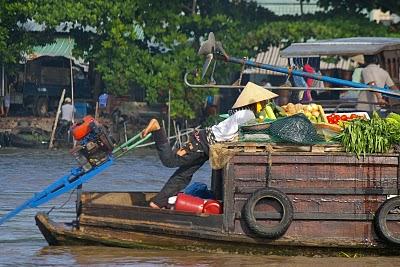 Si Ho Chi Minh levantara la cabeza y se topara con Saigon...