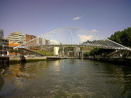 BILBAO Puente de Zubi Zuri