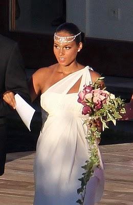 Alicia Keys, otra famosa que eligió a Vera Wang, como diseñadora de su vestido de novia