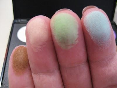 Swatches sombras Martora y corrector blanco