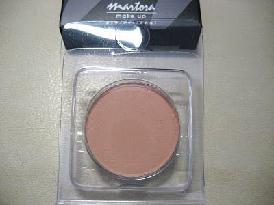 Swatches sombras Martora y corrector blanco