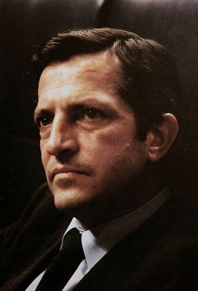 Capítulo LI: La dimisión de Adolfo Suárez