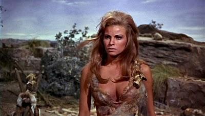 One Million Years B.C: Dinosaurios en stop-motion y Raquel Welch en bikini.